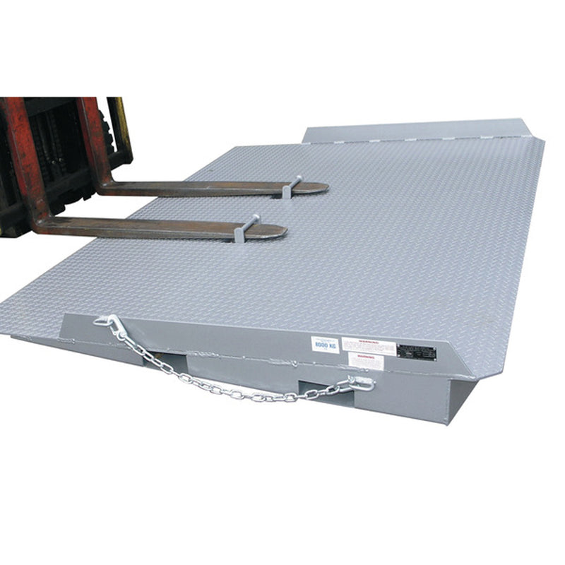 Laden Sie das Bild in Galerie -Viewer, Heavy Duty Forklift Container Ramp 8T Ramp