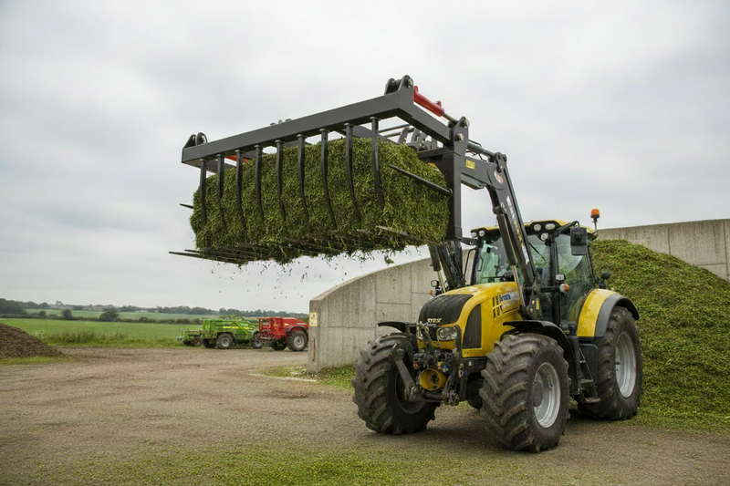 Indlæs billede i Gallery Viewer, Hydraulic Power Silage Grab for Front Loader Tractor with Removable Tines
