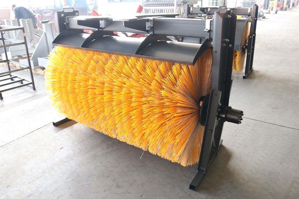 Excavator Rotating brushes